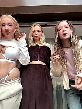 StripChat RollDolls is Group RollDolls — START CRAZY SHOW