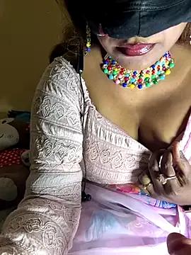 Sexyhotyrani — Scuirt