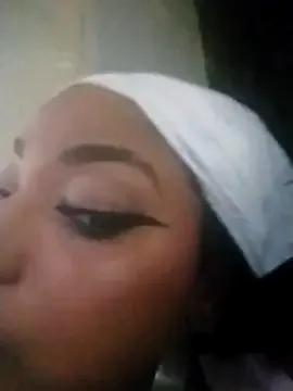 SheilaCoopers_ — CAMELTOE + ZOOM