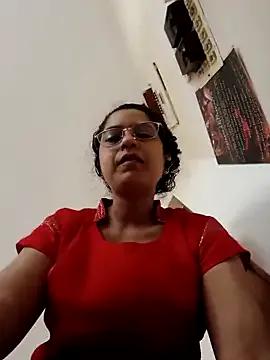thanusi_2 — Private on StripChat