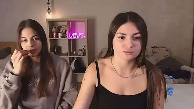 StripChat thinkaboutbehavior is Private thinkaboutbehavior — caress the pussy of a new girl