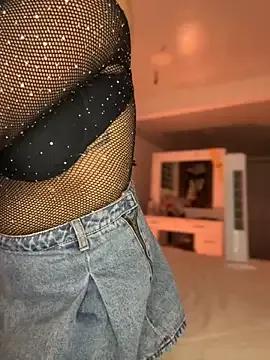 Tomas_Olivia — Can you free my Tits!?