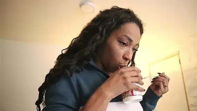 StripChat Valeriestyle is Freechat Valeriestyle — Take off the top of my costumbre